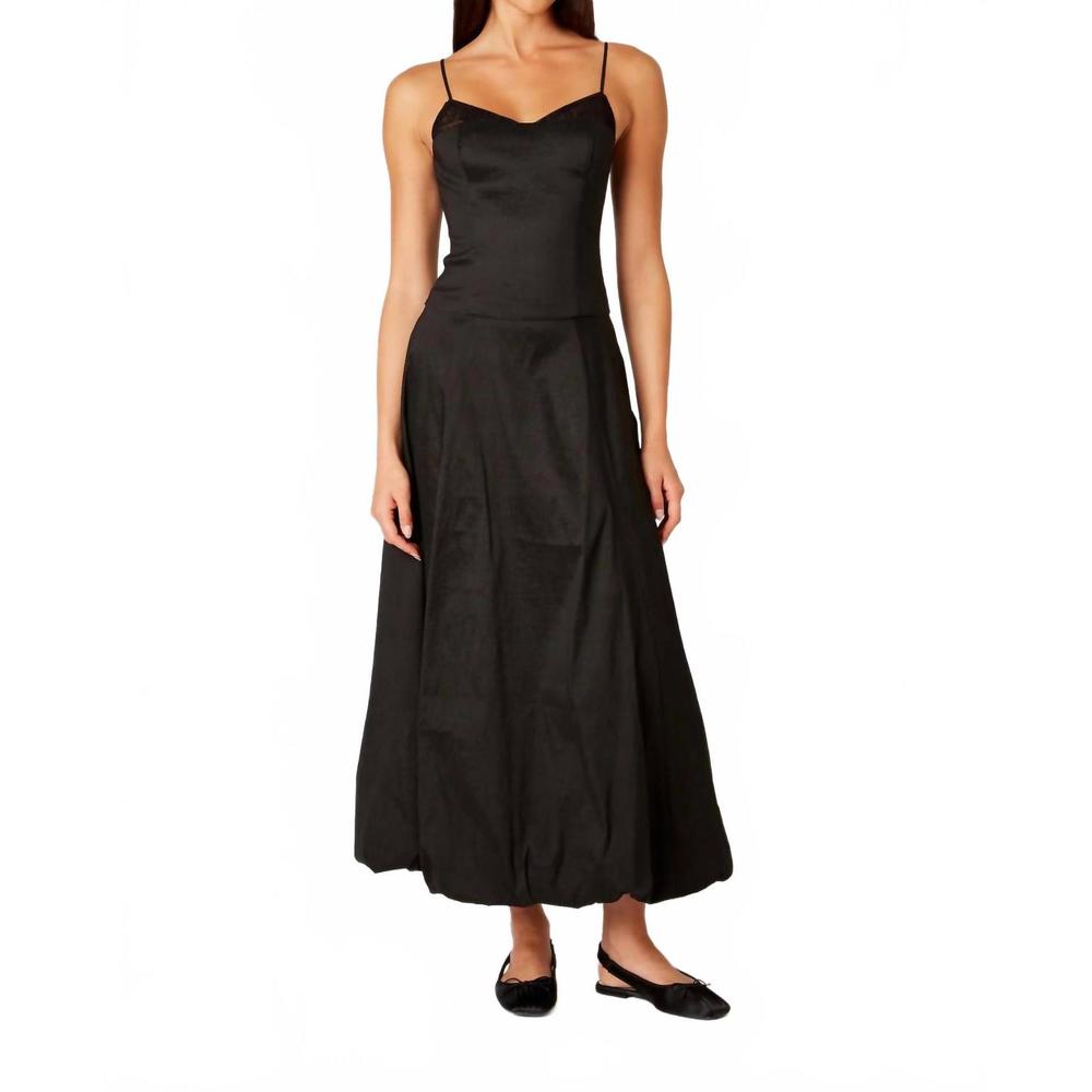 NEW NIA king skirt in black